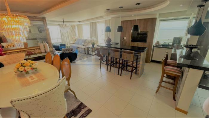 Apartamento 03 Dorm.